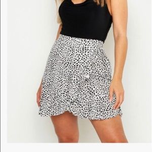 Plus size Boohoo skater skirt